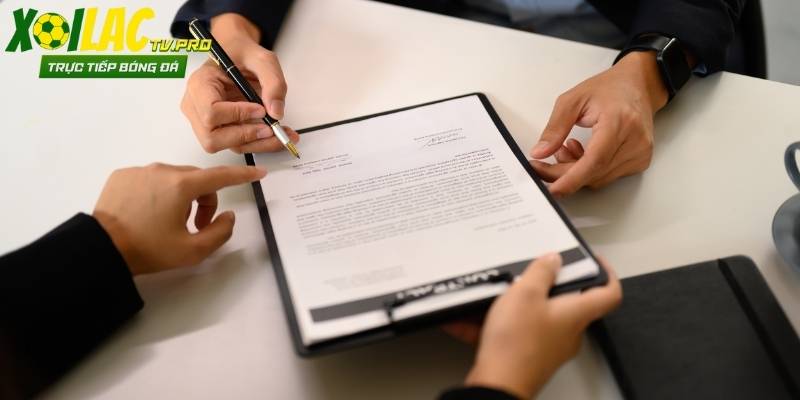 Điều khoản sử dụng cho phép người chơi sử dụng nội dung của nền tảng